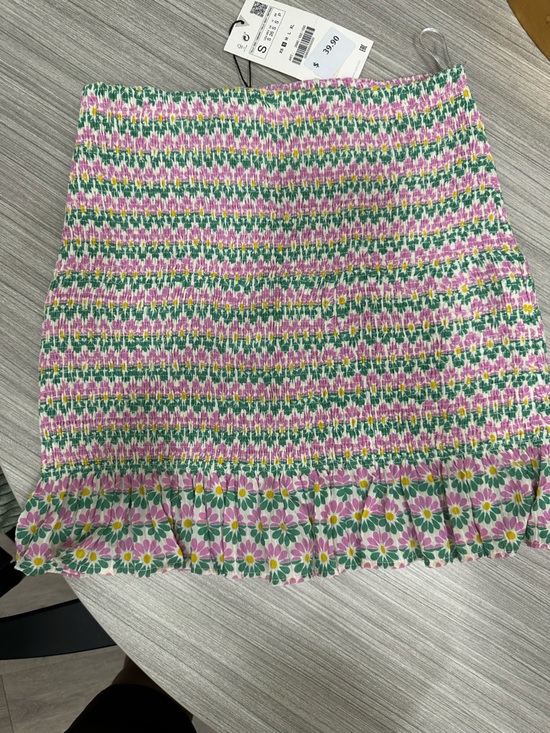 Zara Other - Zara Pink Green Daisy Smocked Skirt